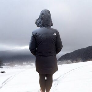 The North Face Women's Black Arctic Parka